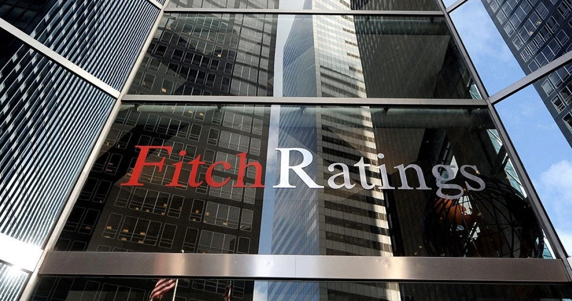 Ο οίκος Fitch αναβάθμισε καλυμμένα ομόλογα της Εθνικής και της Πειραιώς